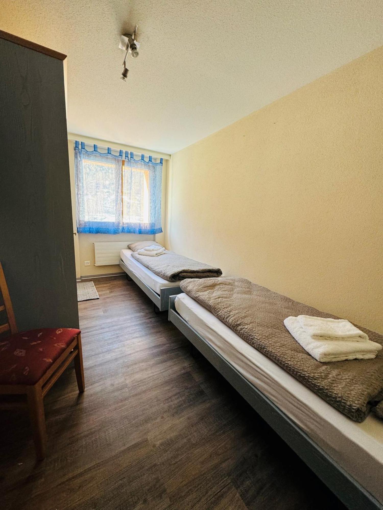 Restaurant & Hostel Hole In One Randa Bagian luar foto